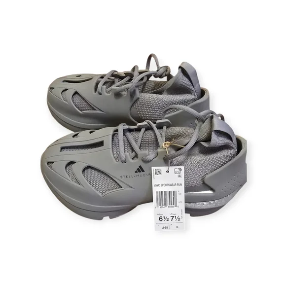 NWT Adidas By Stella Mccartney size 7 - Picture 2 of 5